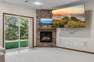 1828 Fescue Cir, Shakopee, MN 55379 - Photo 27
