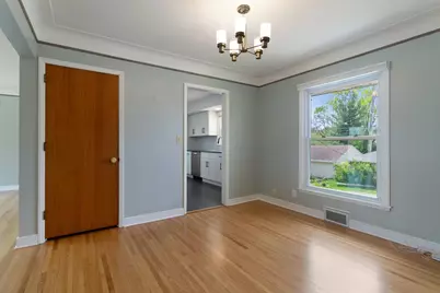 4325 Beard Avenue N, Robbinsdale, MN 55422 - Photo 7