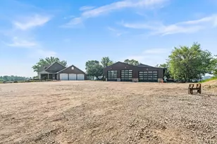 8785 E 275th St, Elko New Market, MN 55020 - Photo 11
