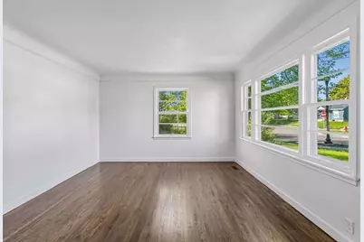 4618 Thomas Avenue N, Minneapolis, MN 55412 - Photo 9