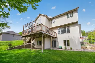 2719 Rocky Creek Ln NE, Rochester, MN 55906 - Photo 9
