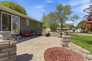 608 E Ash Ave, Olivia, MN 56277 - Photo 25