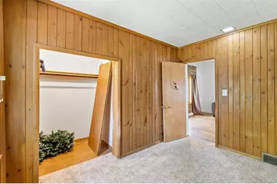 323 4th Street SE, Staples, MN 56479 - Photo 9