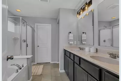 8317 Cottonwood Lane N, Maple Grove, MN 55369 - Photo 31
