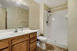 834 Wescott Square, Eagan, MN 55123 - Photo 15