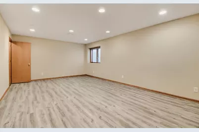 834 Wescott Square, Eagan, MN 55123 - Photo 7