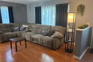 207 S 6th St, Montevideo, MN 56265 - Photo 5
