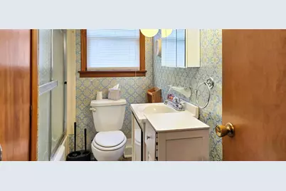 913 E Elm Street, Redwood Falls, MN 56283 - Photo 9