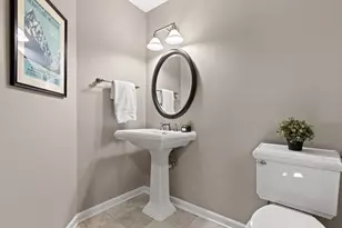 6917 W 82nd St, Bloomington, MN 55438 - Photo 19