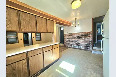 124 Park Avenue SW, Silver Lake, MN 55381 - Photo 7