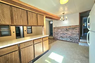 124 Park Ave SW, Silver Lake, MN 55381 - Photo 7