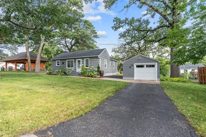 2097 Belmont Lane E, North Saint Paul, MN 55109 - Photo 3