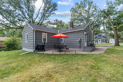 2097 Belmont Lane E, North Saint Paul, MN 55109 - Photo 7