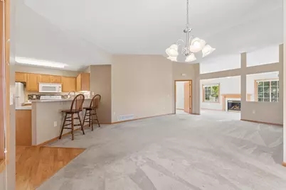 6524 Riverwood Lane, Brooklyn Center, MN 55430 - Photo 9