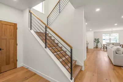 3213 Holmes Avenue S, Minneapolis, MN 55408 - Photo 3