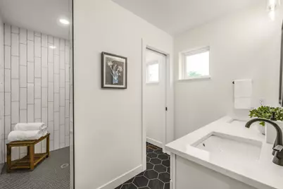 3213 Holmes Avenue S, Minneapolis, MN 55408 - Photo 37