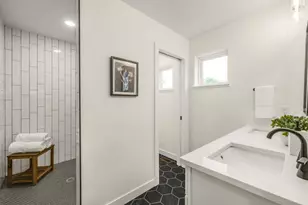 3213 Holmes Ave S, Minneapolis, MN 55408 - Photo 37