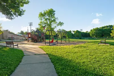 1015 Hubbard Avenue, Saint Paul, MN 55104 - Photo 25