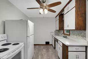 1015 Hubbard Ave, Saint Paul, MN 55104 - Photo 9