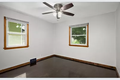 1015 Hubbard Avenue, Saint Paul, MN 55104 - Photo 13