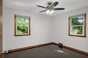 1015 Hubbard Ave, Saint Paul, MN 55104 - Photo 11