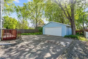 109 2nd Ave NE, Osseo, MN 55369 - Photo 27