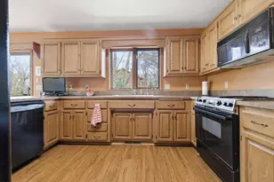 13111 Timberlane Dr, Baxter, MN 56425 - Photo 7