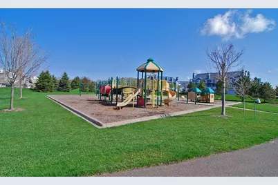 15710 26th Avenue N #D, Plymouth, MN 55447 - Photo 37