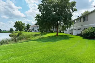 1842 111th Ave NE, Blaine, MN 55449 - Photo 3