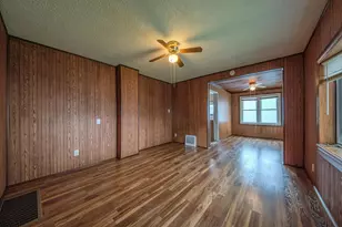 607 Charles Ave, Saint Paul, MN 55103 - Photo 1
