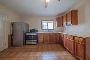 607 Charles Ave, Saint Paul, MN 55103 - Photo 9