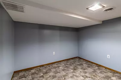 522 1st Street SE, Madelia, MN 56062 - Photo 31