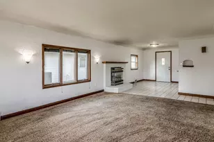 522 1st St SE, Madelia, MN 56062 - Photo 5