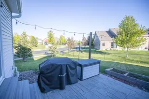 655 Stonegate Cir, Waconia, MN 55387 - Photo 21