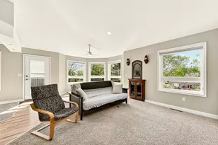 3304 Lakeridge Ln NW, Rochester, MN 55901 - Photo 5