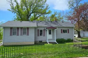 113 W 3rd St, Donnelly, MN 56235 - Photo 3
