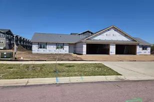 2027 Clark St, Saint Peter, MN 56082 - Photo 1