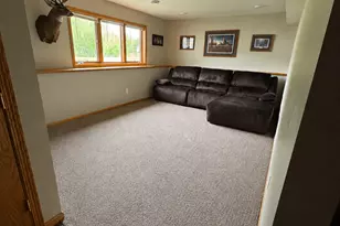 100 Vedders Ave, Pease, MN 56363 - Photo 9