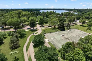 2716 E Minnehaha Pkwy, Minneapolis, MN 55406 - Photo 53