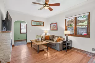 2716 E Minnehaha Pkwy, Minneapolis, MN 55406 - Photo 19