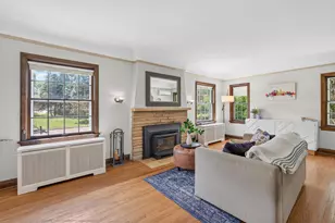 2716 E Minnehaha Pkwy, Minneapolis, MN 55406 - Photo 5