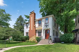 2716 E Minnehaha Pkwy, Minneapolis, MN 55406 - Photo 1