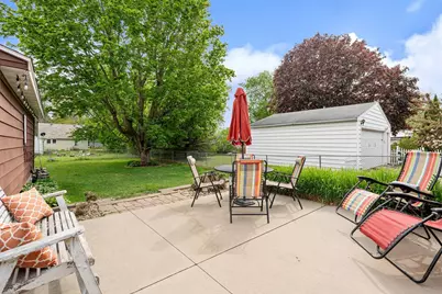 2106 6th Avenue NE, Austin, MN 55912 - Photo 25
