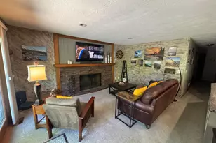 1345 Broadview Ave, Chaska, MN 55318 - Photo 5