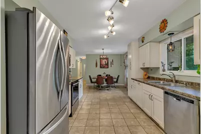1832 8th Avenue SE, Saint Cloud, MN 56304 - Photo 5