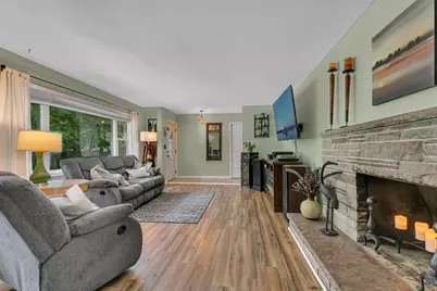 1832 8th Avenue SE, Saint Cloud, MN 56304 - Photo 3