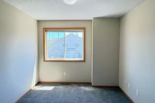 2500 Yellowstone Dr, Hastings, MN 55033 - Photo 13