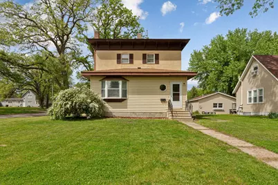 228 W 4th Street, Blue Earth, MN 56013 - Photo 1