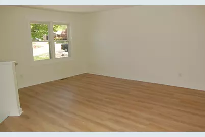 10357 Upper 178th Street W, Lakeville, MN 55044 - Photo 3