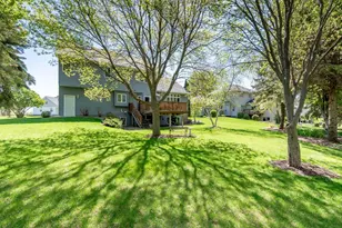2153 Peregrine Ln, North Mankato, MN 56003 - Photo 37
